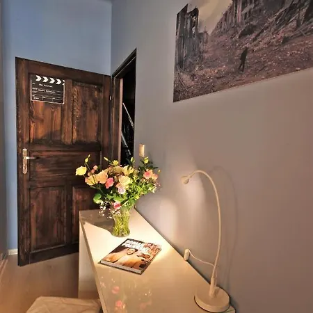 Rosemary's Private Ensuite In Old Town Hostel