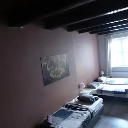 Rosemary's Private Ensuite In Old Town Hostel Poznań