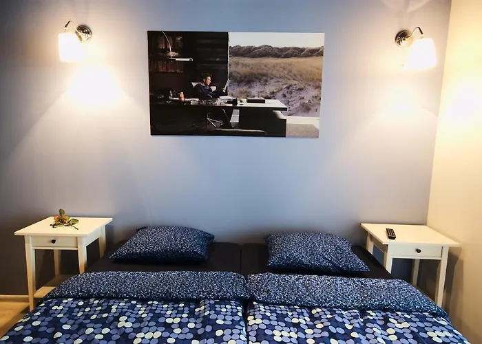 Rosemary's Private Ensuite In Old Town Хостел *