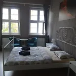 Rosemary's Private Ensuite In Old Town Poznan