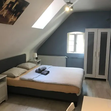 Hostel Rosemary's Private Ensuite In Old Town *