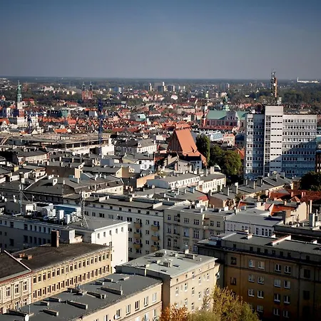 Rosemary's Private Ensuite In Old Town ポズナン