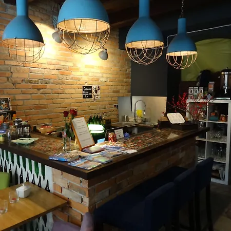 Rosemary's Private Ensuite In Old Town ホステル