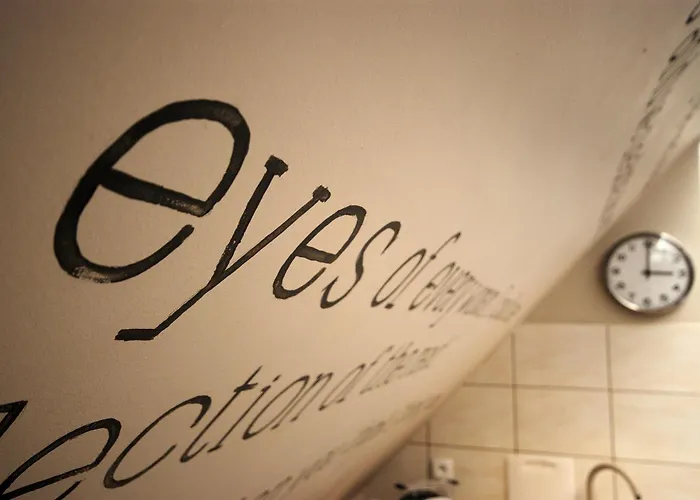 Vandrarhem Rosemary's Private Ensuite In Old Town *