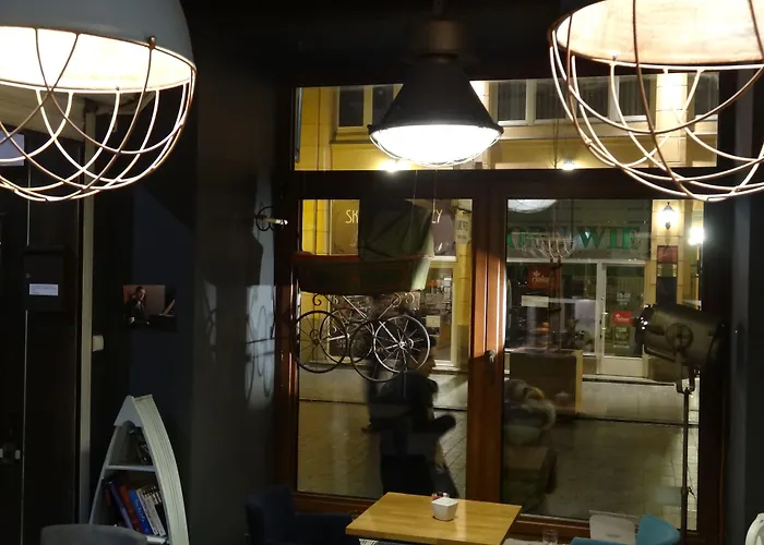 Rosemary's Private Ensuite In Old Town Hostel Πόζναν