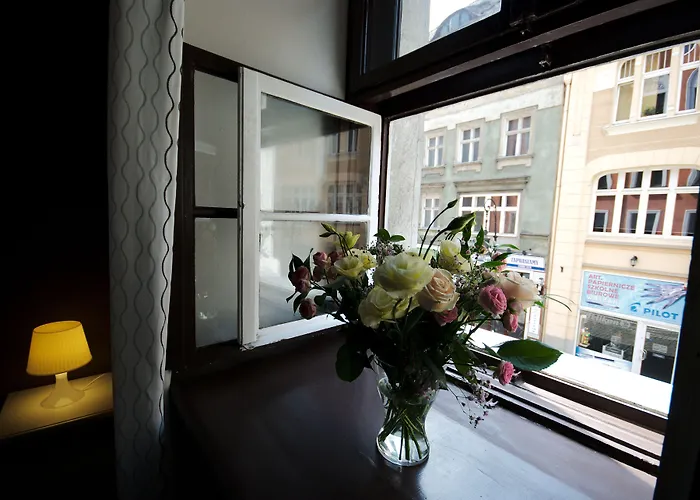 Rosemary's Private Ensuite In Old Town Hostel Πόζναν