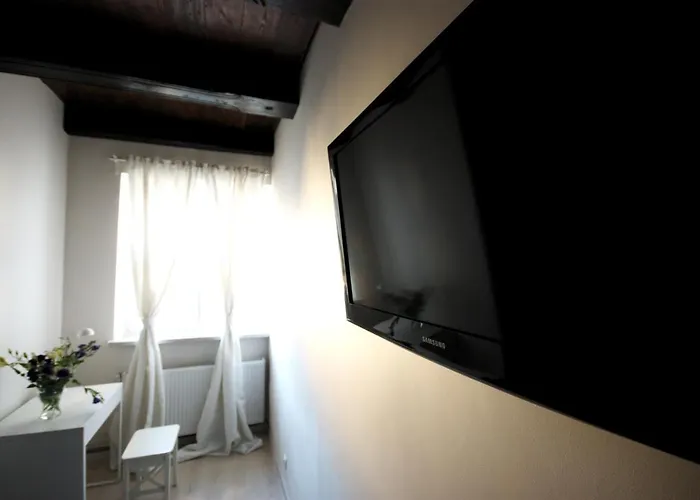 Rosemary's Private Ensuite In Old Town Vandrarhem *