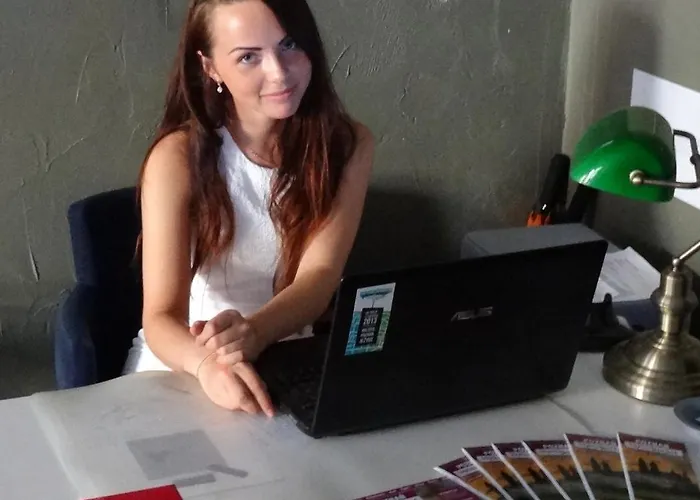 Rosemary's Private Ensuite In Old Town ポズナン