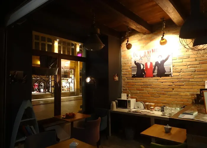 Rosemary's Private Ensuite In Old Town ポズナン