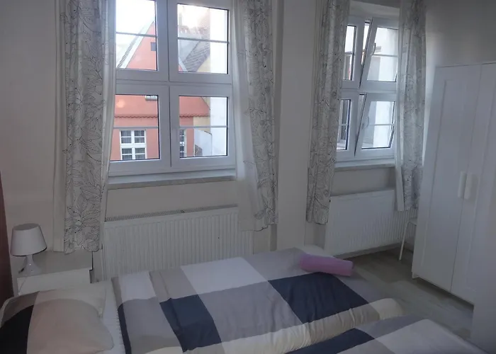 Rosemary's Private Ensuite In Old Town *