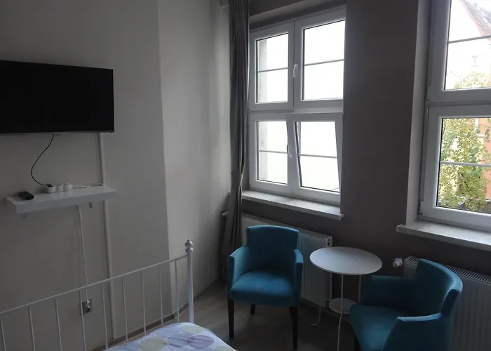 Vandrarhem Rosemary's Private Ensuite In Old Town Poznań