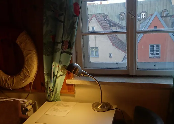 Rosemary's Private Ensuite In Old Town Poznań